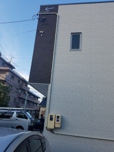 電気契約　引込線取付点